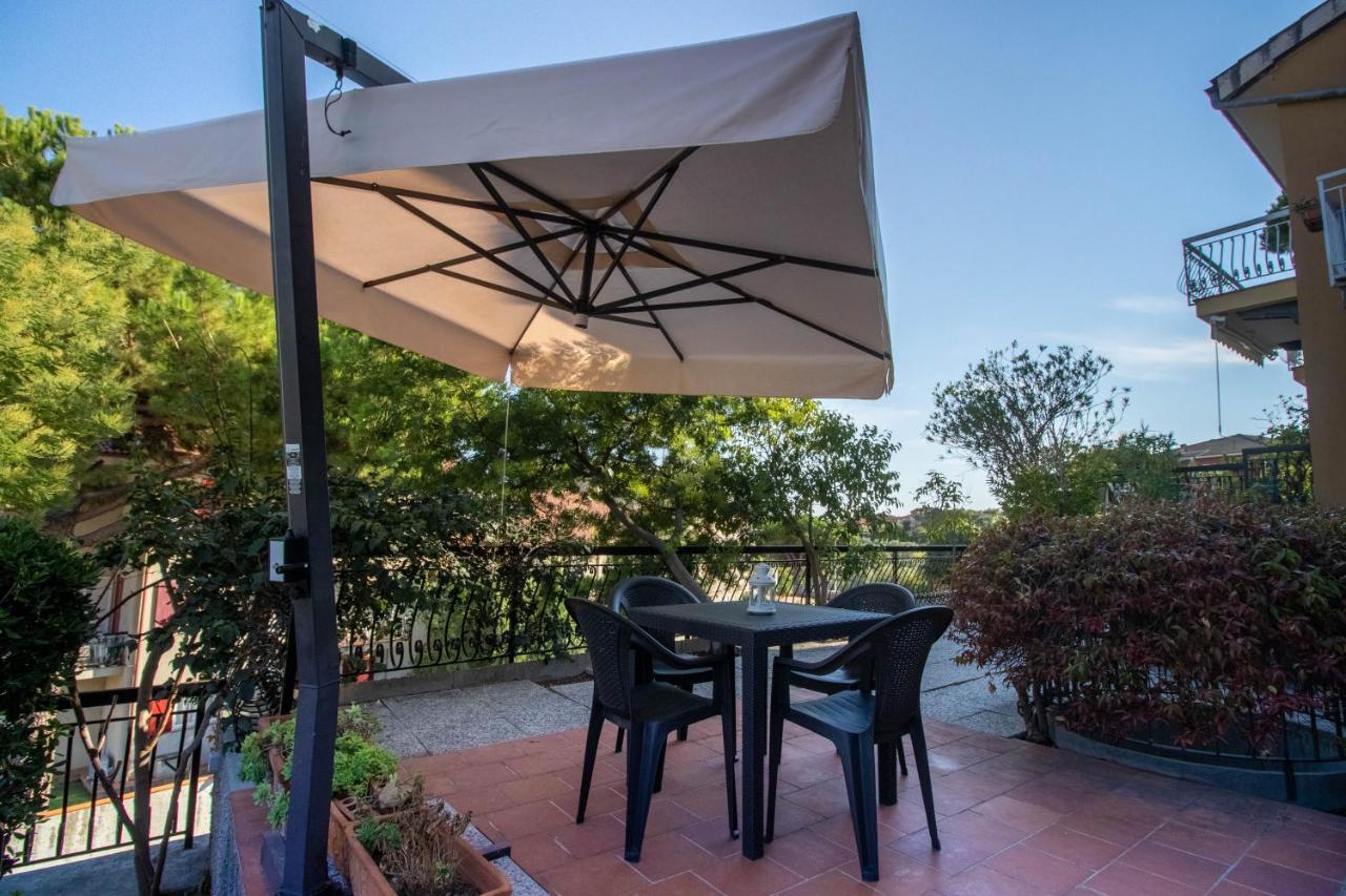 Luminoso Appartamento Con Ampia Terrazza San Bartolomeo Al Mare Extérieur photo